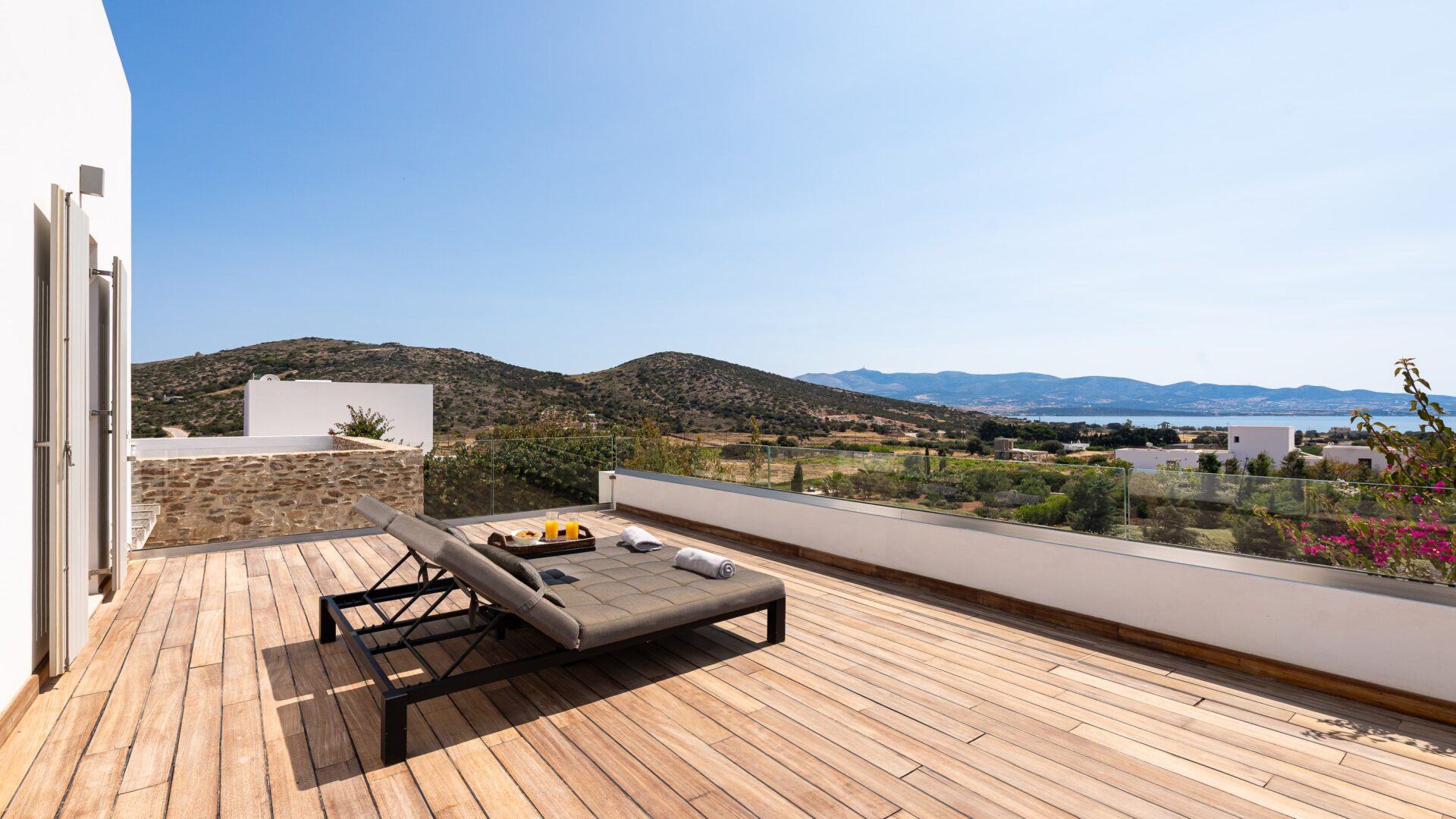 Looking North East - 3-min