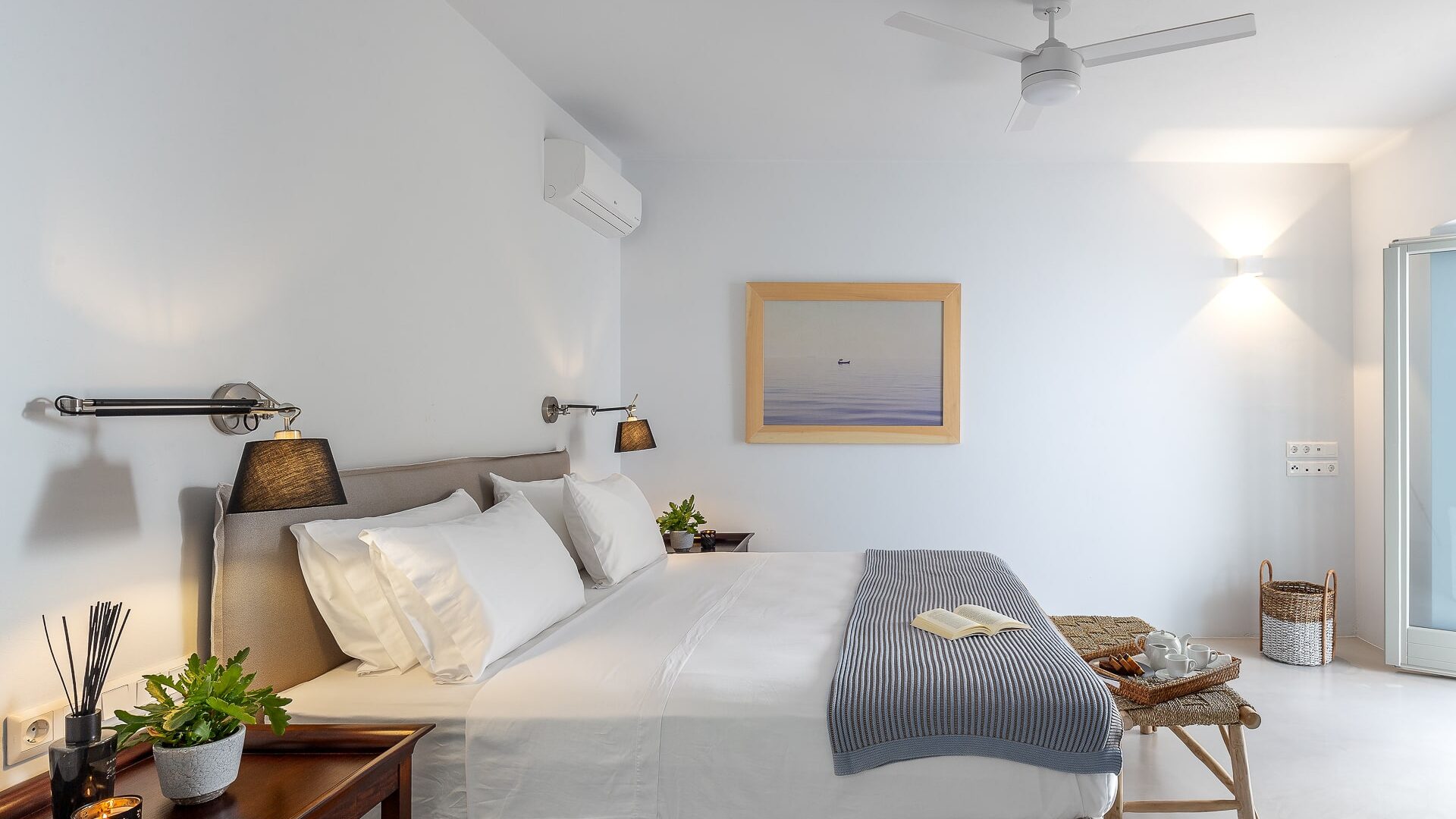 Master Bedroom, Lower Grnd Floor, Photo1-min