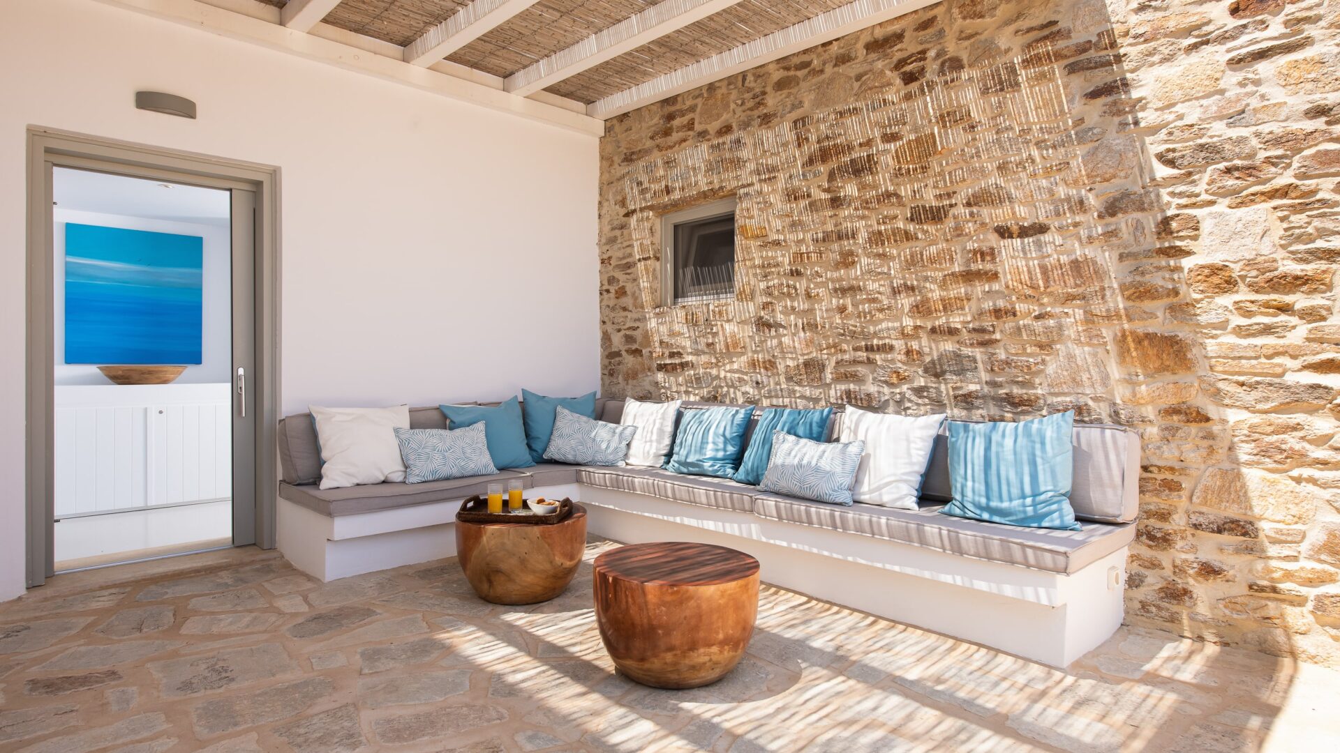 O.L.A. - 9 (Home Cinema)-min