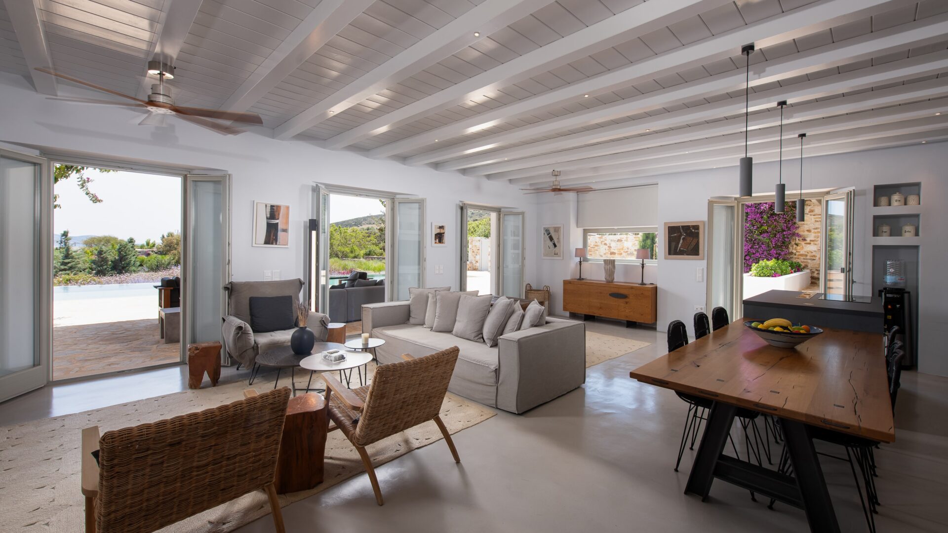 Villa_s main indoors -1-min