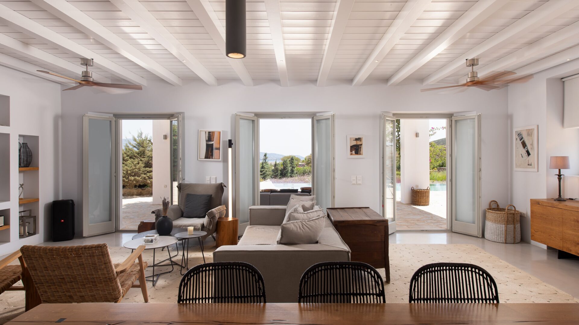 Villa_s main indoors - 2-min