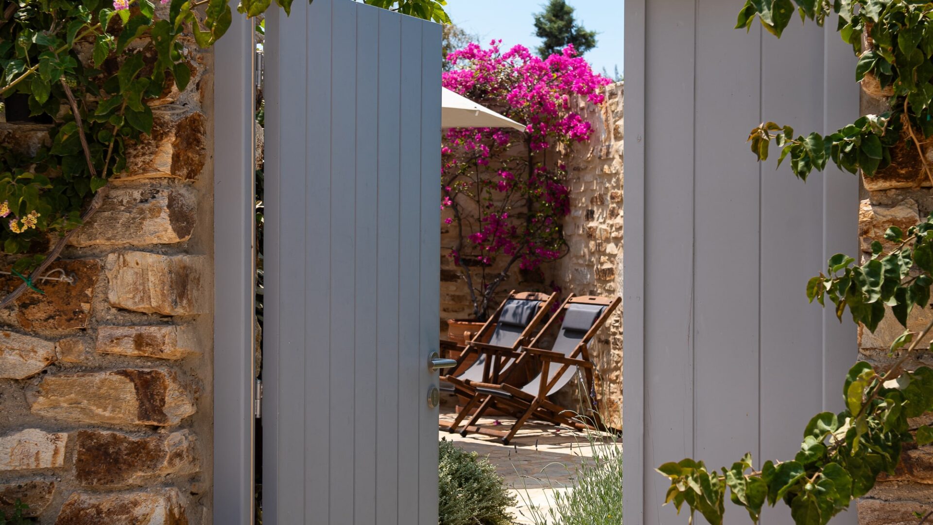 outside entrance to guest house area-min