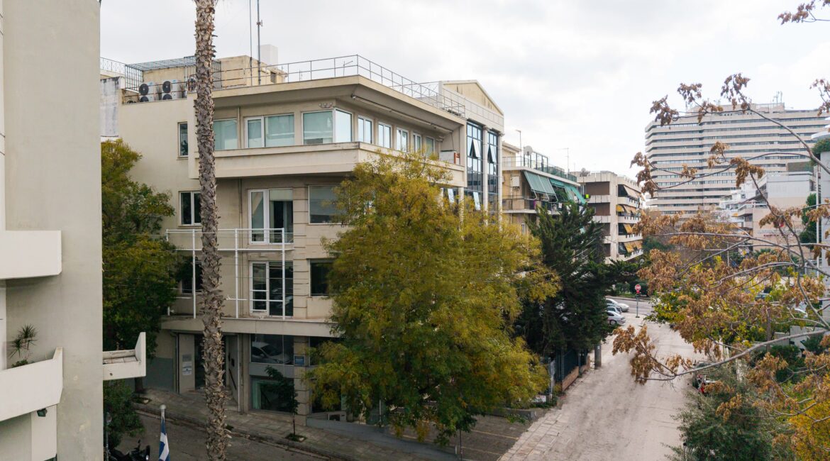 DJI_20251214132120_0288_D-min